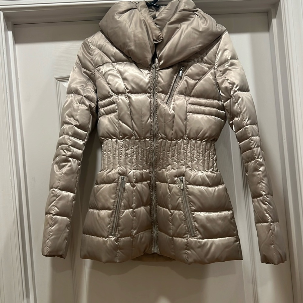 Laundry puffer jacket